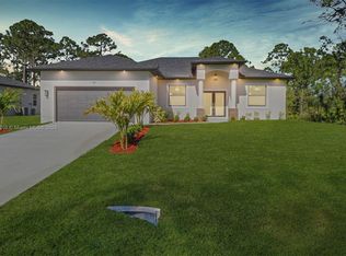 612 Cypress Ave S, Lehigh Acres, FL 33974