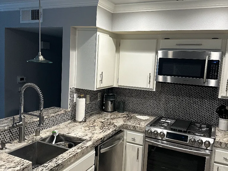 12655 Glendale Cir — Photo 5