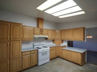 906 Meadow Ridge Dr, Wenatchee, WA 98801