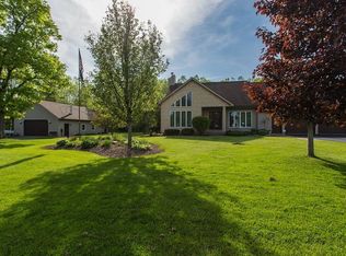 309 Hickory Ln, Central Square, NY 13036