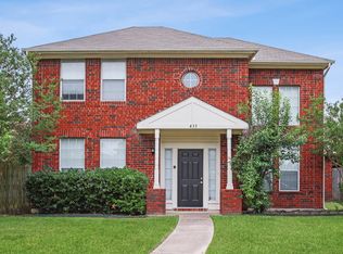 433 Raintree Cir, Desoto, TX 75115