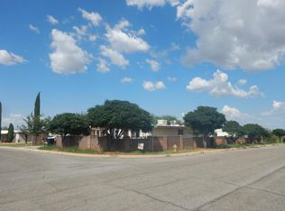 802 Ridgeview Pl, Huachuca City, AZ 85616