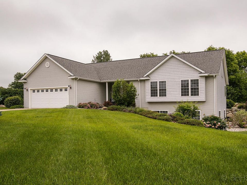 7594 prairie crossing lane-101