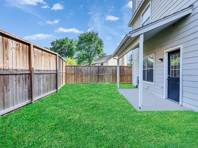 11703 Emerald Hill Dr #C — Photo 38