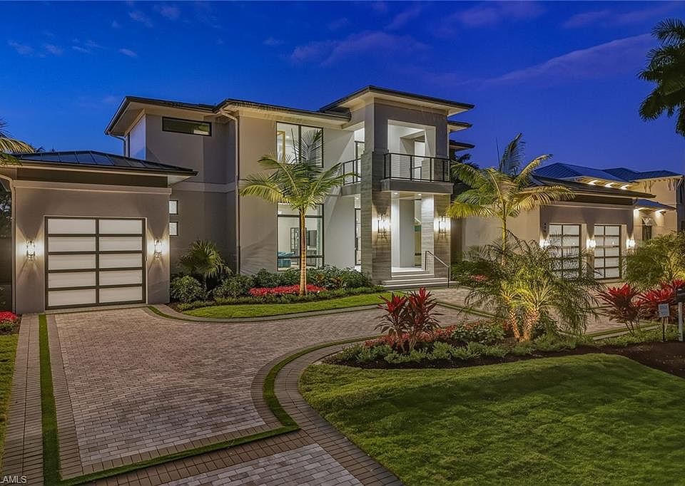 1st image of 405 Putter Point DR