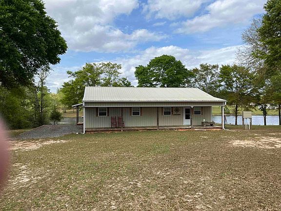 2nd image of 616 Twin Lakes Rd