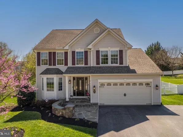 58 Pleasant Acres Dr, Thurmont, MD 21788