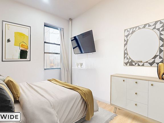 4th image of 170 Thompson St APT 20