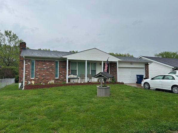 1301 Birch Dr, Pacific, MO 63069
