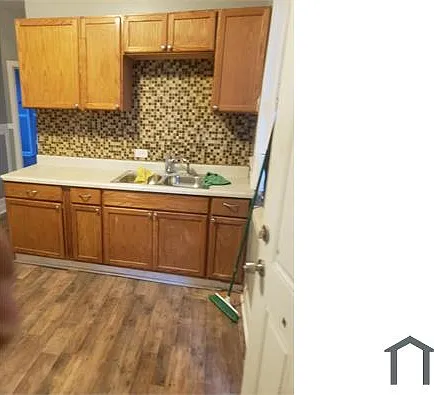 3 bed, 1000 sqft, $1,400 — Photo 3