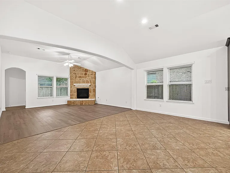 4907 Harper River Ct — Photo 19