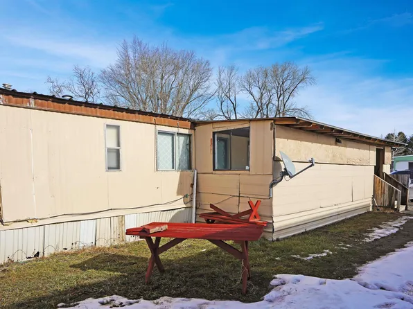 300 E 27th St Trailer 11, Burley, ID 83318