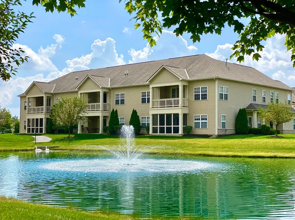 1414 Carylake Cir, Columbus, OH 43240
