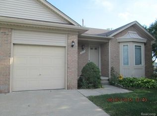 4056 Heatherwood Ct, Warren, MI
