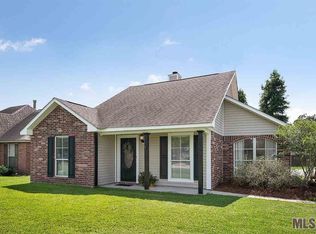 13508 Prairie Ln, Walker, LA 70785