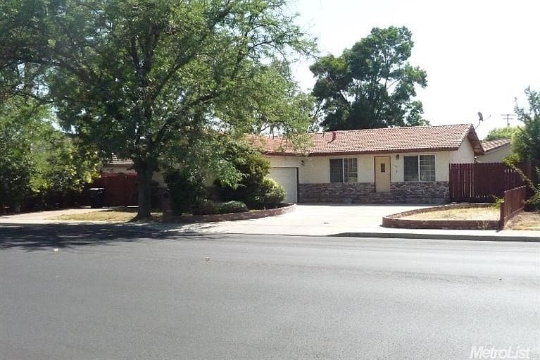 530 Ward Ave, Patterson, CA 95363 Zillow