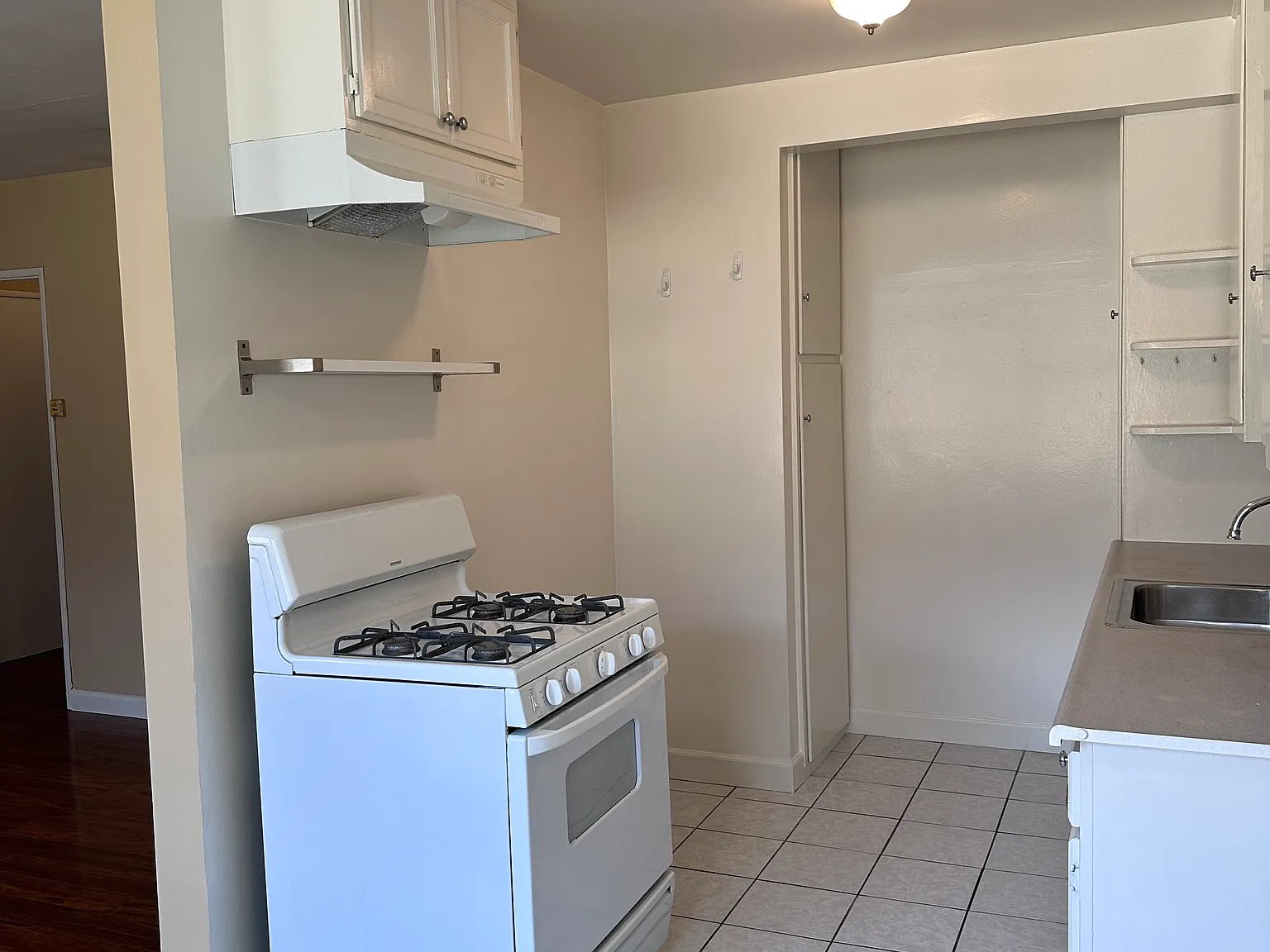 1 bed, 750 sqft, $1,495 — Photo 4