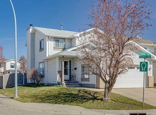 3 S Riverwood Ct SE, Calgary, AB T2C 4E9