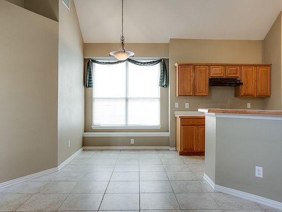 2nd image of 2221 Briary Trace Ct