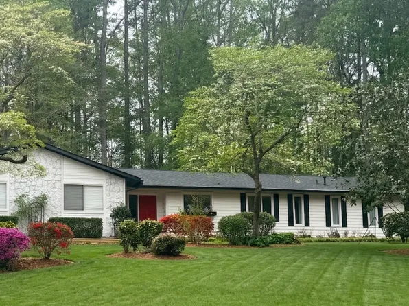 755 Hembree Xing, Roswell, GA 30076