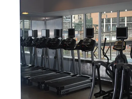 Rented by Sotheby's International Realty | media 33