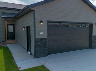 577 Antietam Dr, Box Elder, SD 57719