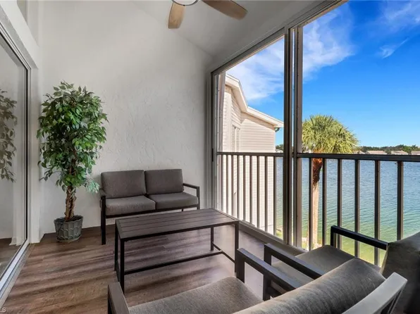 2651 Citrus Lake Dr D-302, Naples, FL 34109