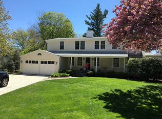 254 Riverside Ave, Riverside, CT 06878