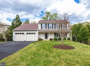 12984 Hampton Forest Ct, Fairfax, VA 22030