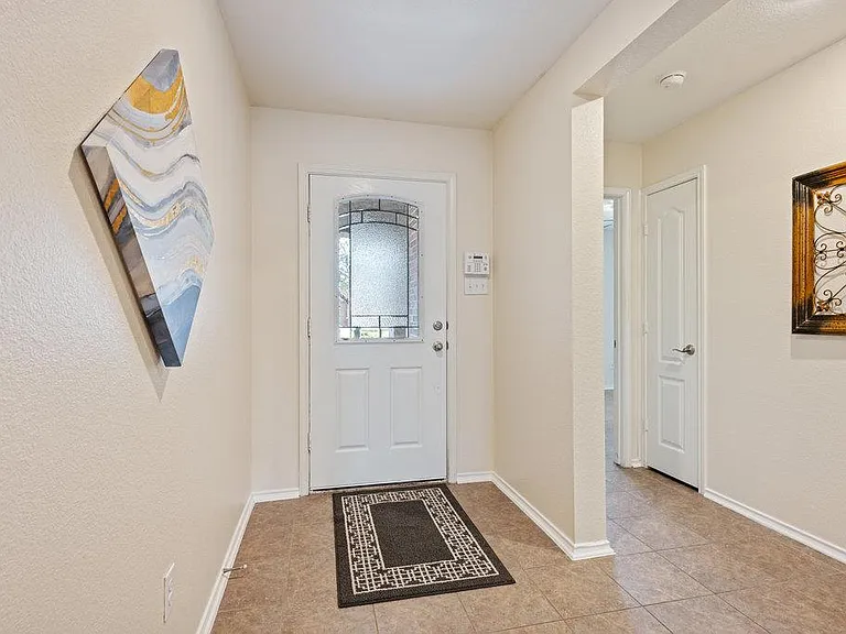 1001 Bethel Way — Photo 4
