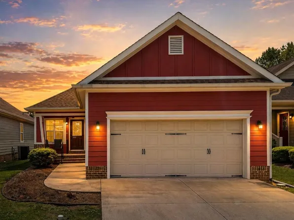 124 Fieldstone Cmns, Fort Oglethorpe, GA 30739