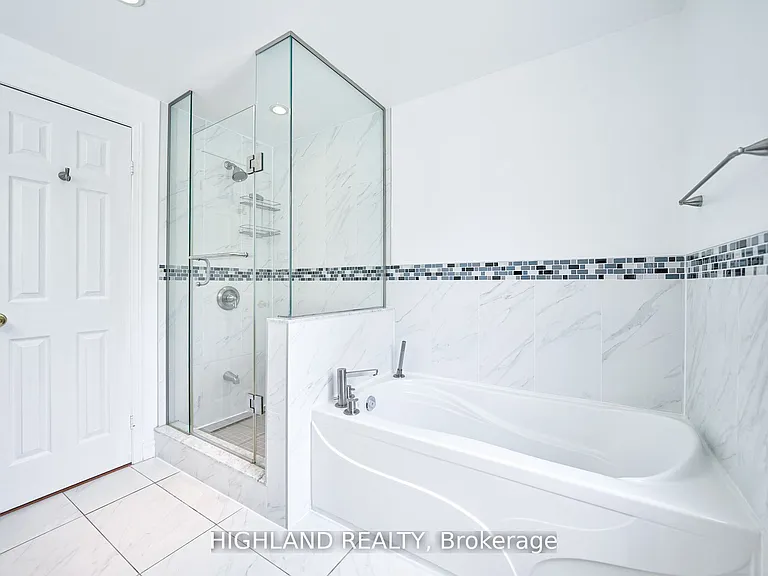 3591 Copernicus Dr — Photo 32