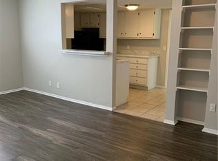 4505 Avenue D #202, Austin, TX 78751