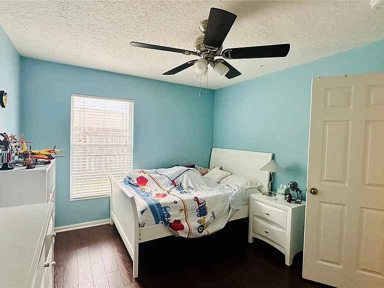 3227 Herons Point Cir — Photo 10