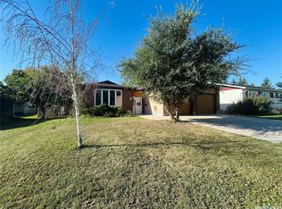 221 4th AVENUE, Whitewood, SK S0G 5C0