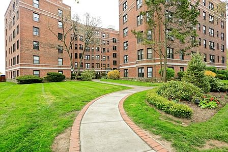 11 Alden Rd APT 3F, Larchmont, NY 10538 | Zillow