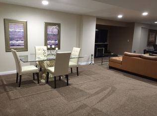 1255 Berkshire Ct, Adrian, MI 49221