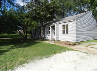 1902 E Perkins Rd, Urbana, IL 61802