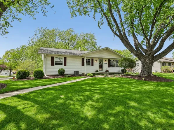 407 N Midway AVENUE, Jefferson, WI 53549