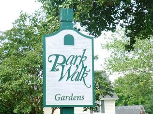 9305 S Vicksburg Park Ct, Charlotte, NC