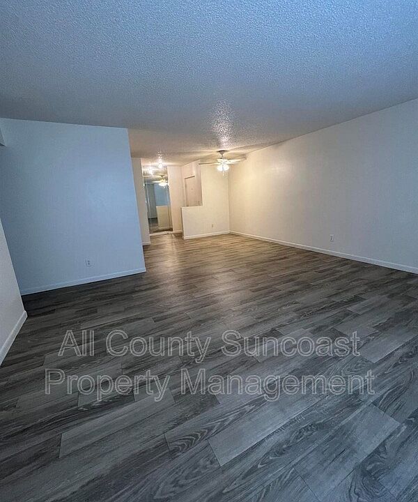 2nd image of 1830 Dr Martin Luther King Jr St N APT 405