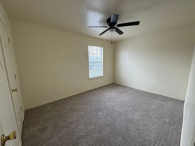 1300 Dugger Circle — Photo 12