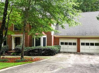 760 Edgewater Ln NW, Kennesaw, GA 30144