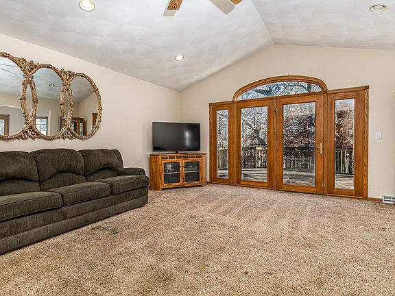 4th image of 13558 Sandalwood Ct