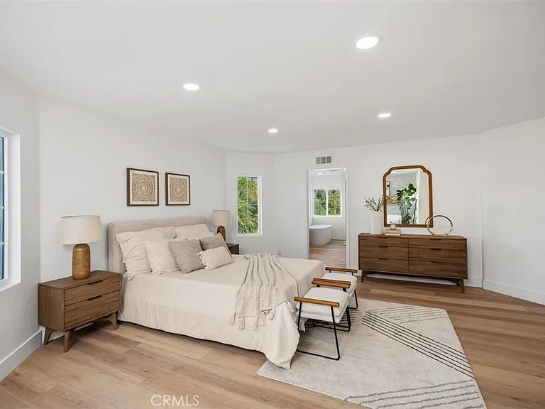 24891 Zumaya Ct — Photo 16