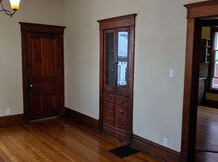 212 S 8th St, Salina, KS 67401