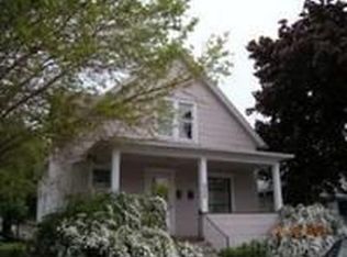 924 42nd St, Kenosha, WI 53140