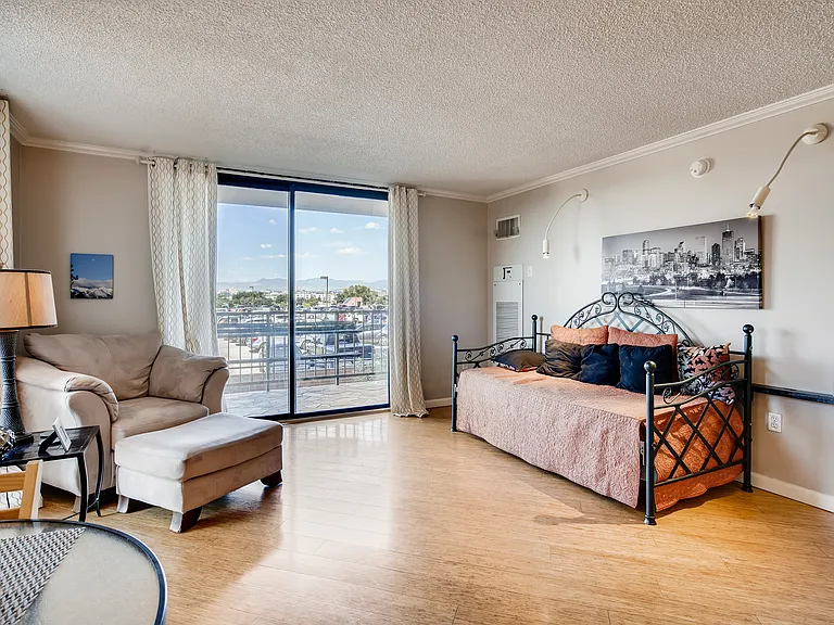 1301 Speer Blvd #7 — Photo 17