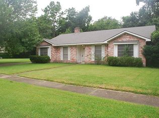 5310 Long Creek Ln, Houston, TX 77088