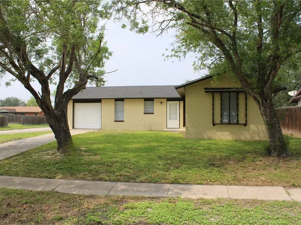 230 Birchwood Dr, Kingsville, TX 78363